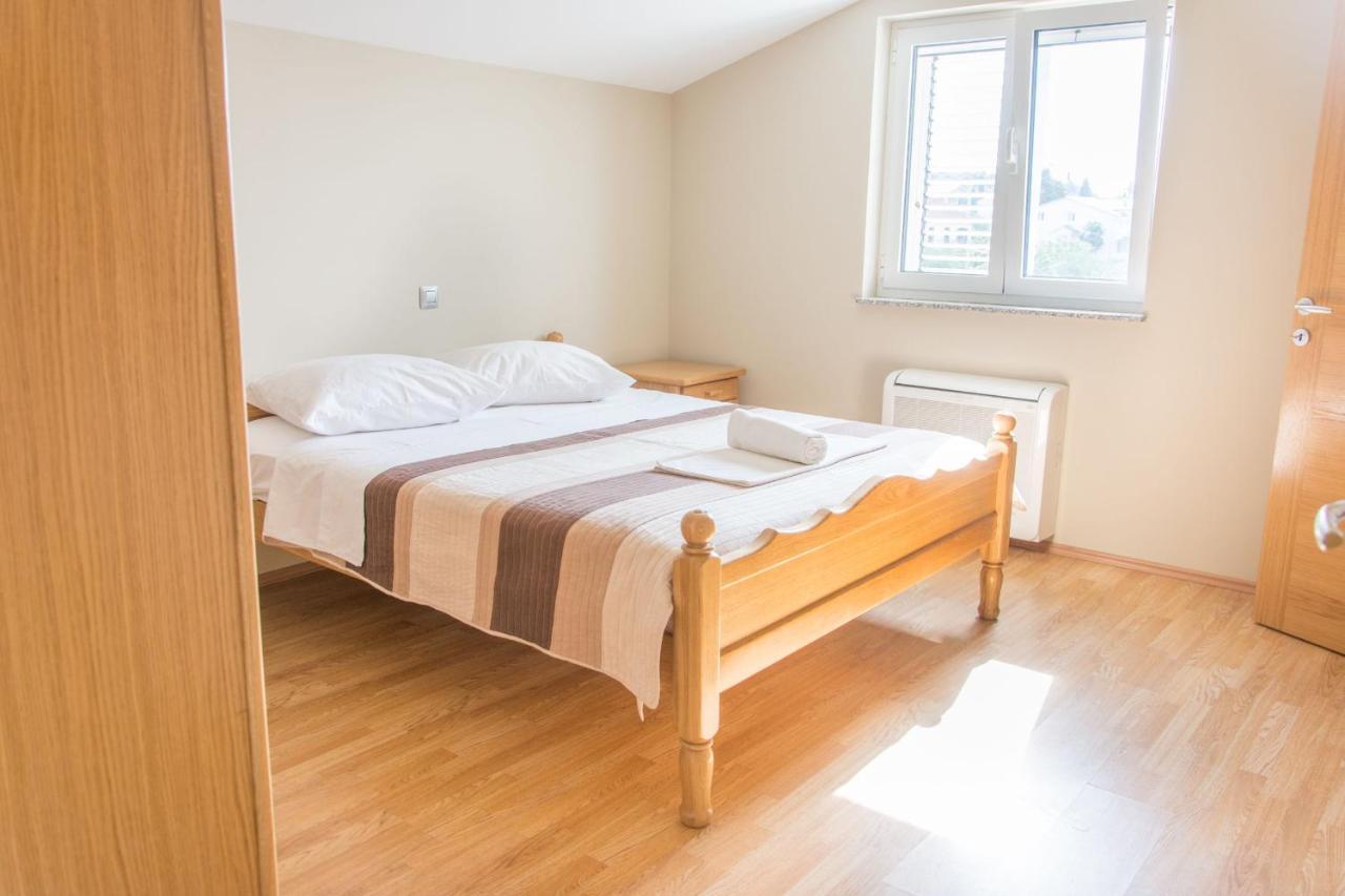 Apartments Citrine On The Beach Biograd Na Moru Luaran gambar