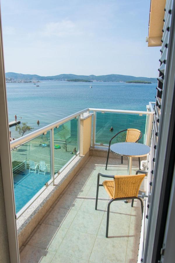 Apartments Citrine On The Beach Biograd Na Moru Luaran gambar