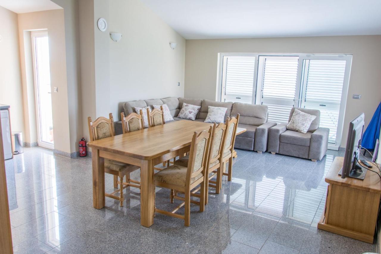 Apartments Citrine On The Beach Biograd Na Moru Luaran gambar